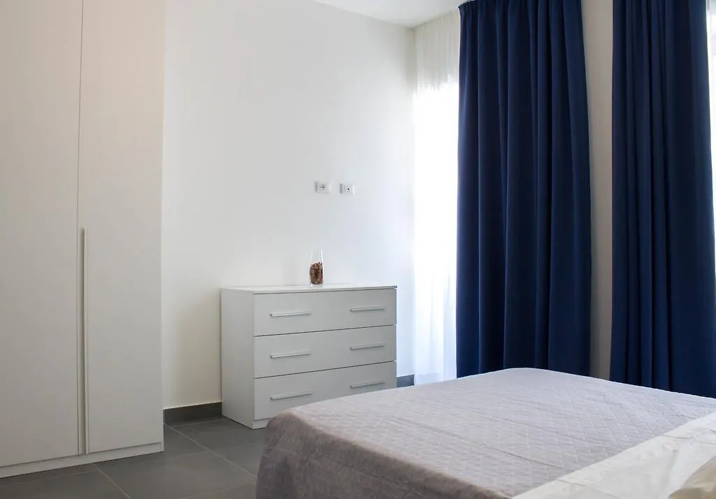Apartman Residence Palazzo Dei Delfini By Receptio Catania